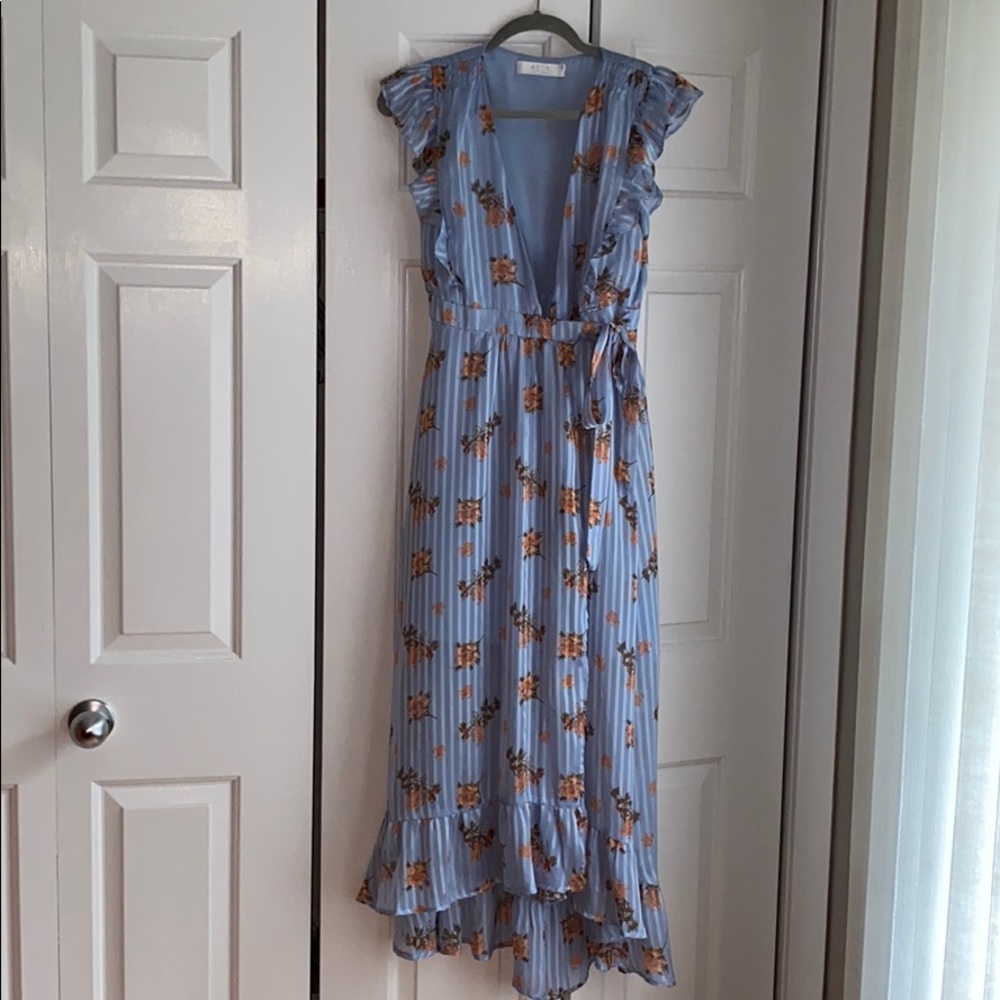 ASTR hi-low blue floral dress